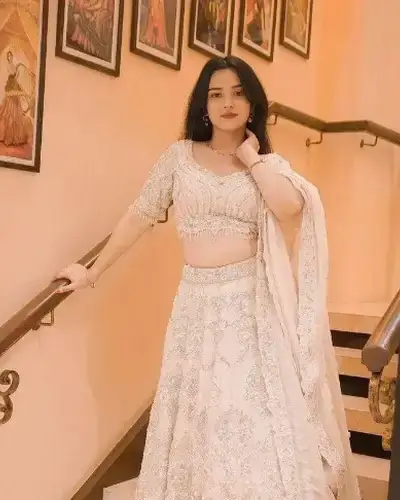 Escort Service In Gobindpur